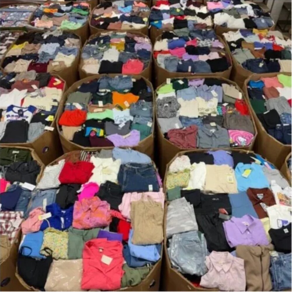 (LOT OF 10-15) Target MEN's Wholesale Clothing Box